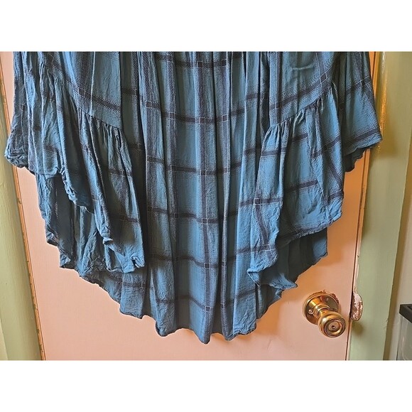 Love Ari Boho Printed Off-Shoulder Stretchy Ruffle Top Blue Fall Size 2X Plaid - Picture 4 of 8